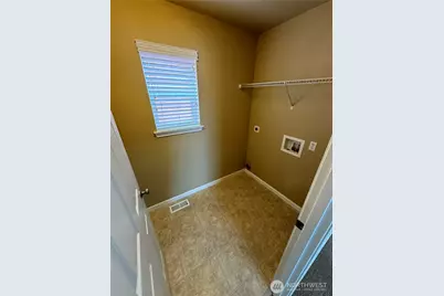 7644 Kodiak Avenue, Lacey, WA 98516 - Photo 11
