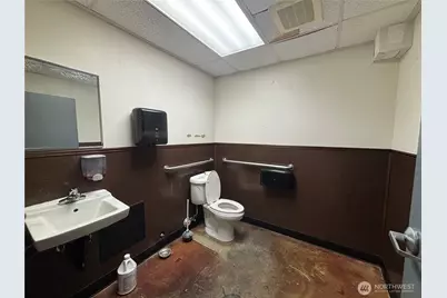 2301 Pacific Avenue, Tacoma, WA 98402 - Photo 7