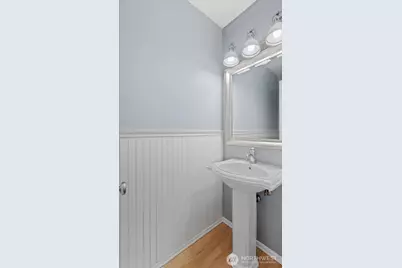 10005 228th Place SE, Woodinville, WA 98077 - Photo 13