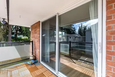 845 NE 125th Street #404, Seattle, WA 98125 - Photo 29