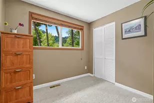 975 Front St S, Issaquah, WA 98027 - Photo 25