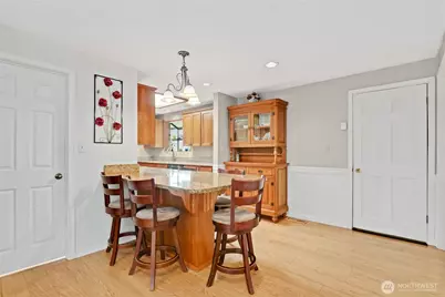 975 Front Street S, Issaquah, WA 98027 - Photo 15