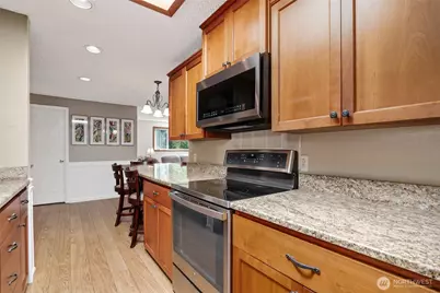 975 Front Street S, Issaquah, WA 98027 - Photo 13
