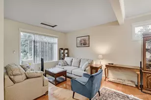 14505 Meridian Pl W, Lynnwood, WA 98087 - Photo 3