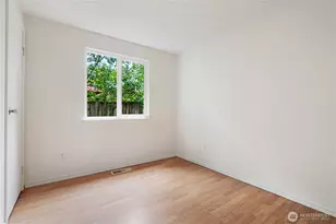9604 NE 124th St, Kirkland, WA 98034 - Photo 7