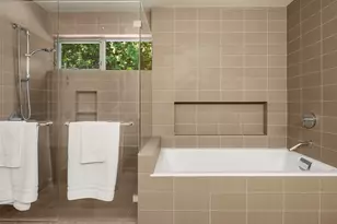 2716 107th Ave SE, Beaux Arts Village, WA 98004 - Photo 23