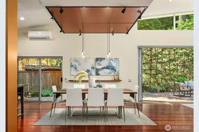 2716 107 Avenue SE, Beaux Arts Village, WA 98004 - Photo 13