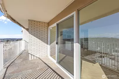 525 Belmont Avenue E #7A, Seattle, WA 98102 - Photo 23