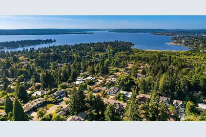 9812 NE 31st Street, Bellevue, WA 98004 - Photo 33