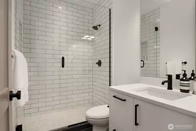 9812 NE 31st Street, Bellevue, WA 98004 - Photo 23