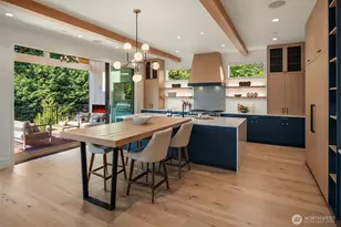 9812 NE 31st St, Bellevue, WA 98004 - Photo 5