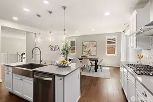 13025 137th Dr NE, Kirkland, WA 98034 - Photo 15