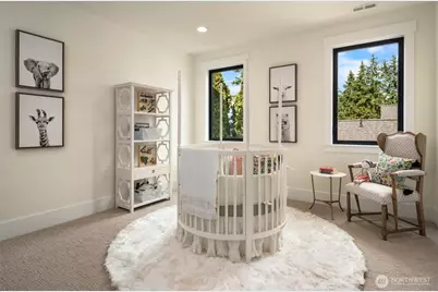 10415 SE 13th Street, Bellevue, WA 98004 - Photo 17