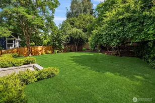 10415 SE 13th St, Bellevue, WA 98004 - Photo 27