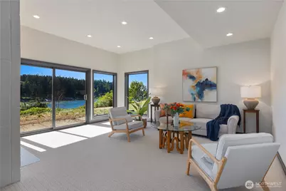 6498 NE Monte Vista Drive, Bainbridge Island, WA 98110 - Photo 31
