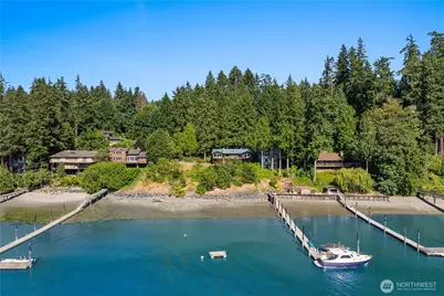 6498 NE Monte Vista Drive, Bainbridge Island, WA 98110 - Photo 39
