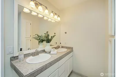 24116 107th Drive SE, Woodinville, WA 98077 - Photo 31