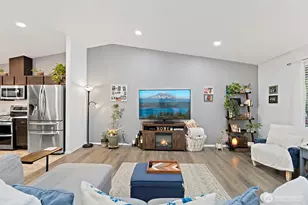 20810 Bonanza Dr E, Bonney Lake, WA 98391 - Photo 5