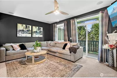4600 NE 3rd Lane #E3, Renton, WA 98059 - Photo 5