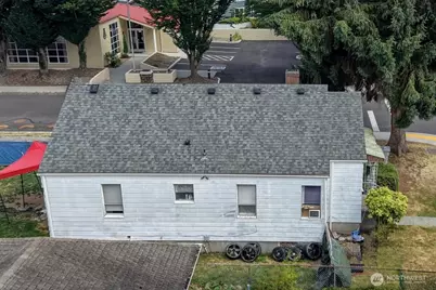 75 Williams Avenue S, Renton, WA 98057 - Photo 3