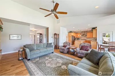 3513 Dianna Way, Wenatchee, WA 98801 - Photo 15