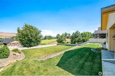 3513 Dianna Way, Wenatchee, WA 98801 - Photo 33