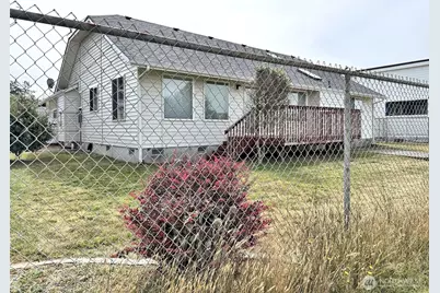 567 Puffin Avenue NE, Ocean Shores, WA 98569 - Photo 25