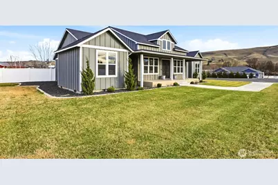 9108 S Moore Road, Prosser, WA 99350 - Photo 3