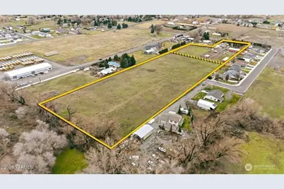 7703 Ahtanum Road, Yakima, WA 98903 - Photo 3