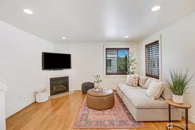 4851 A Delridge Way SW, Seattle, WA 98106 - Photo 5