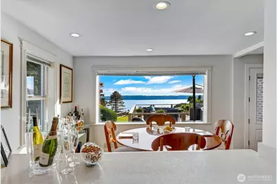 10825 Marine View Drive SW, Seattle, WA 98146 - Photo 5