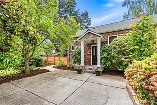 10825 Marine View Dr SW, Seattle, WA 98146 - Photo 19
