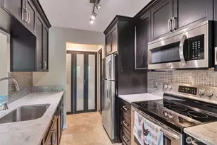 4183 W Lake Sammamish Pkwy SE, Bellevue, WA 98008 - Photo 5