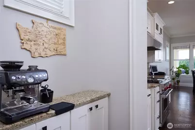 1016 SE Crestlane Drive, College Place, WA 99324 - Photo 9