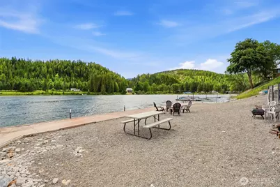 128 S River Rd, Cusick, WA 99119 - Photo 25