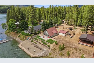 128 S River Rd, Cusick, WA 99119 - Photo 1