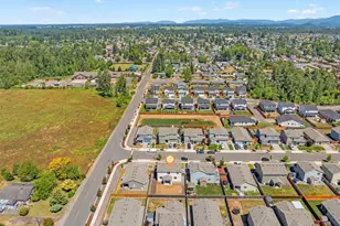 515 Clark Ave, Buckley, WA 98321 - Photo 37