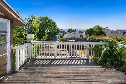 3410 37th Avenue SW, Seattle, WA 98126 - Photo 17