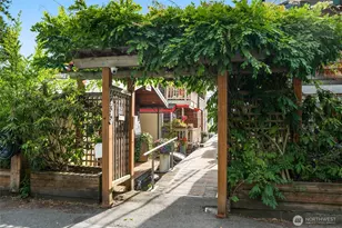 2235 Fairview Ave E, Seattle, WA 98102 - Photo 33