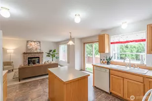 23323 106th St E, Buckley, WA 98321 - Photo 11