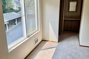19853 25th Ave NE, Shoreline, WA 98155 - Photo 15