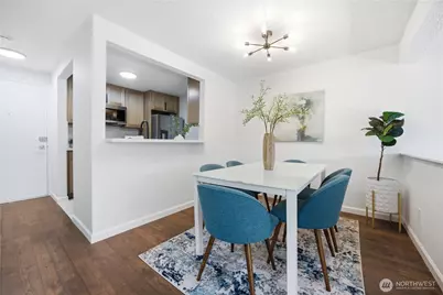 2334 NE 102nd Street #202, Seattle, WA 98125 - Photo 9
