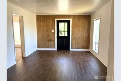 901 Crawford, Kelso, WA 98626 - Photo 3