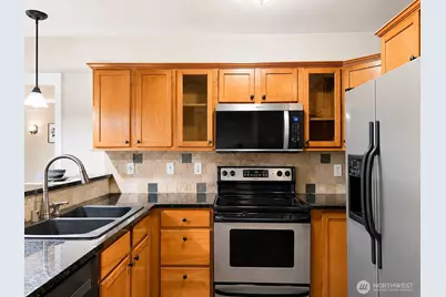 700 32nd Street #A309, Bellingham, WA 98225 - Photo 5