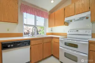 2725 27th Ave SW, Olympia, WA 98512 - Photo 11