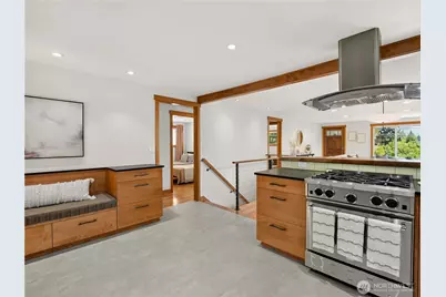 5547 38th Avenue NE, Seattle, WA 98105 - Photo 15