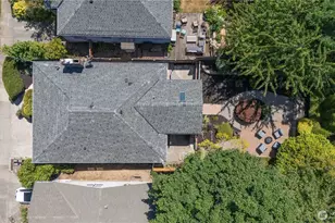 5547 38th Ave NE, Seattle, WA 98105 - Photo 35