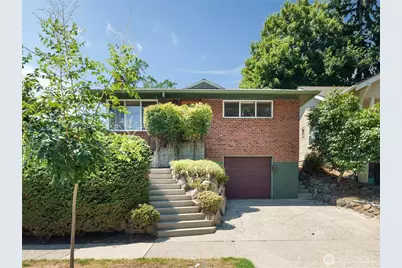 5547 38th Avenue NE, Seattle, WA 98105 - Photo 3