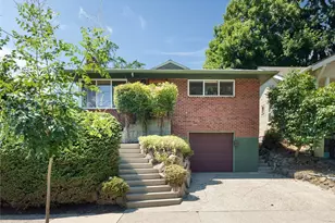5547 38th Ave NE, Seattle, WA 98105 - Photo 3