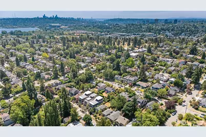 5547 38th Avenue NE, Seattle, WA 98105 - Photo 39